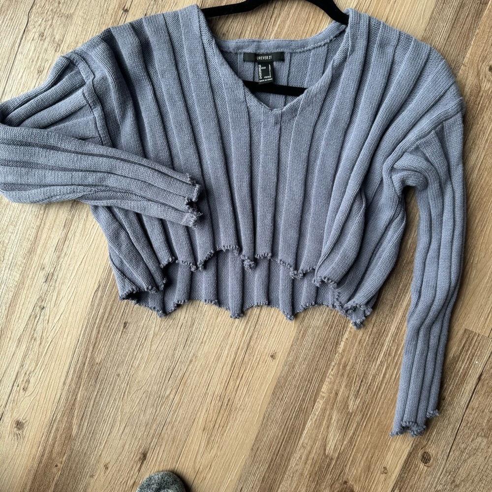 Gray Ribbed Knit Cropped Sweater